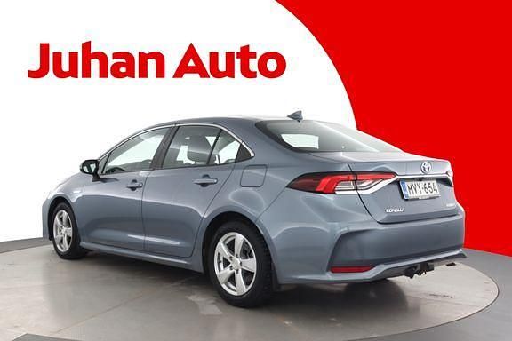 Käytetty Toyota Corolla Active 121 HP (88 kW) 2019 Hopea Sedan