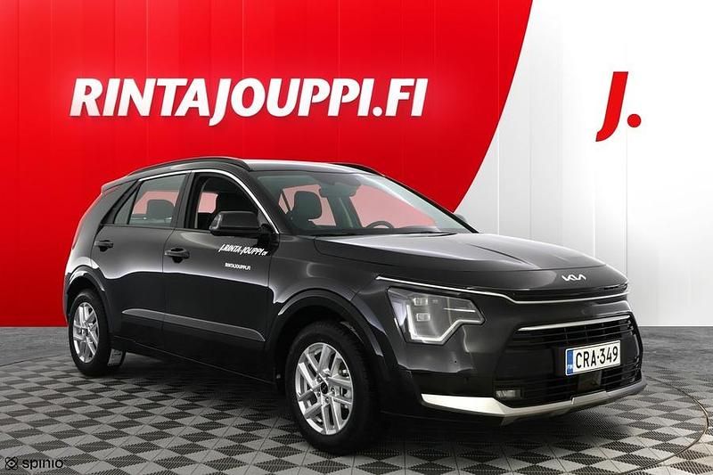 Uusi Kia Niro EX 126 HP (92 kW) 2025 Musta Katumaasturi