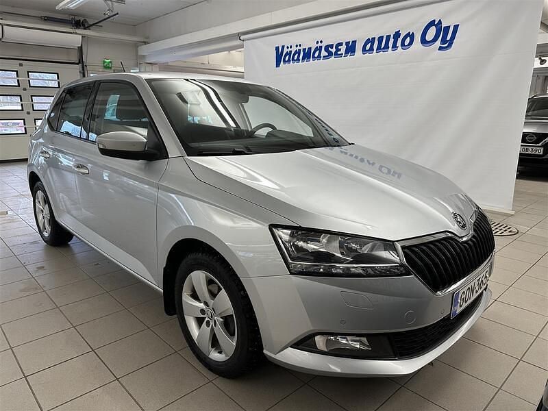 Harmaa Käytetty 2021 Skoda Fabia Style Viistoperä | 13 900 € (Perustarjous) - Kuva 1/4