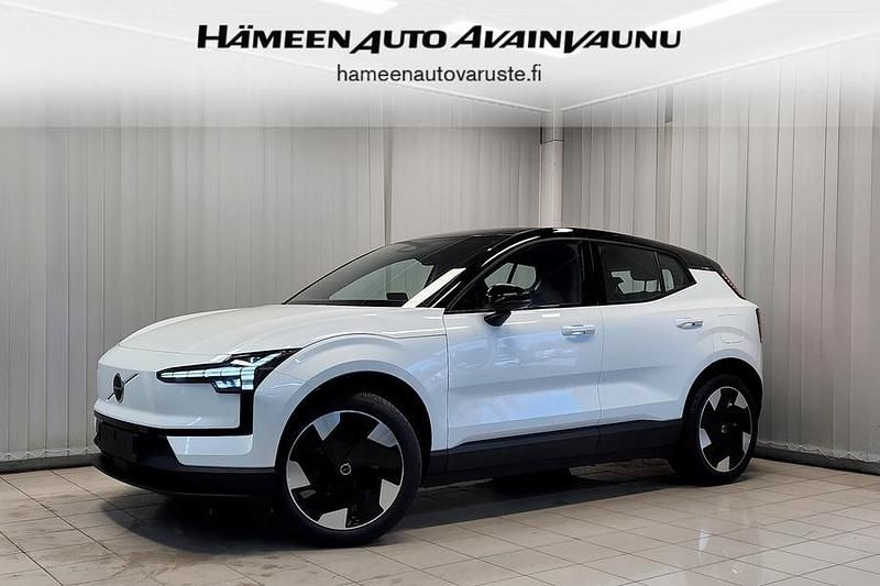 Uusi 2025 Volvo EX30 Ultra Katumaasturi | 46 500 € - Kuva 1/4