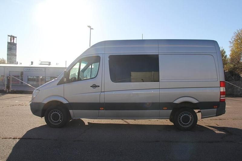 Käytetty Mercedes Sprinter 129 HP (94 kW) 2011 Harmaa Van