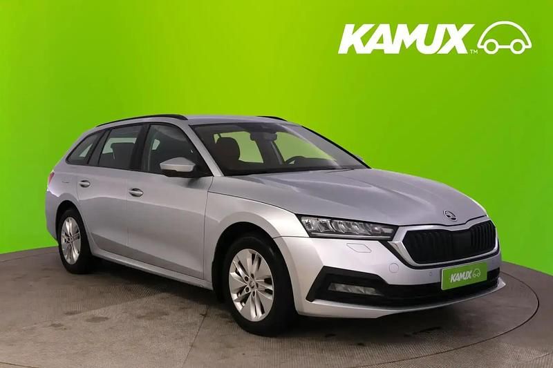 Hopea / harmaa Käytetty 2022 Skoda Octavia Ambition Farmari | 20 950 € (Perustarjous) - Kuva 1/4
