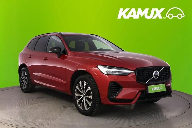 Käytetty Volvo XC60 R-Design 253 HP (186 kW) 2022 Punainen Katumaasturi