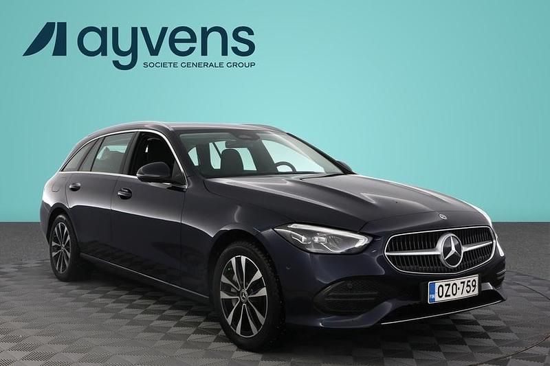 Käytetty Mercedes C300e Business 204 HP (150 kW) 2023 Sininen Farmari