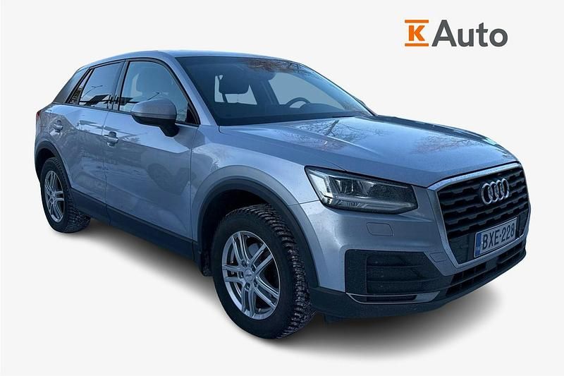 Käytetty Audi Q2 Business 116 HP (85 kW) 2019 Hopea Katumaasturi