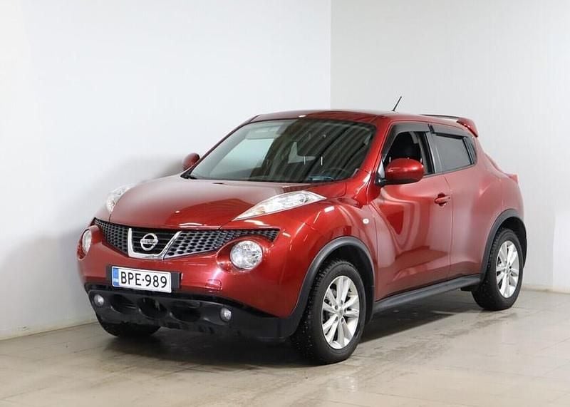 Käytetty Nissan Juke Tekna 117 HP (86 kW) 2011 Punainen Katumaasturi
