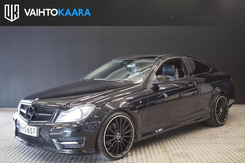 Käytetty 2013 Mercedes C250 AMG Coupe - kaksiovinen | 12 380 € (Hyvä tarjous) - Kuva 1/3