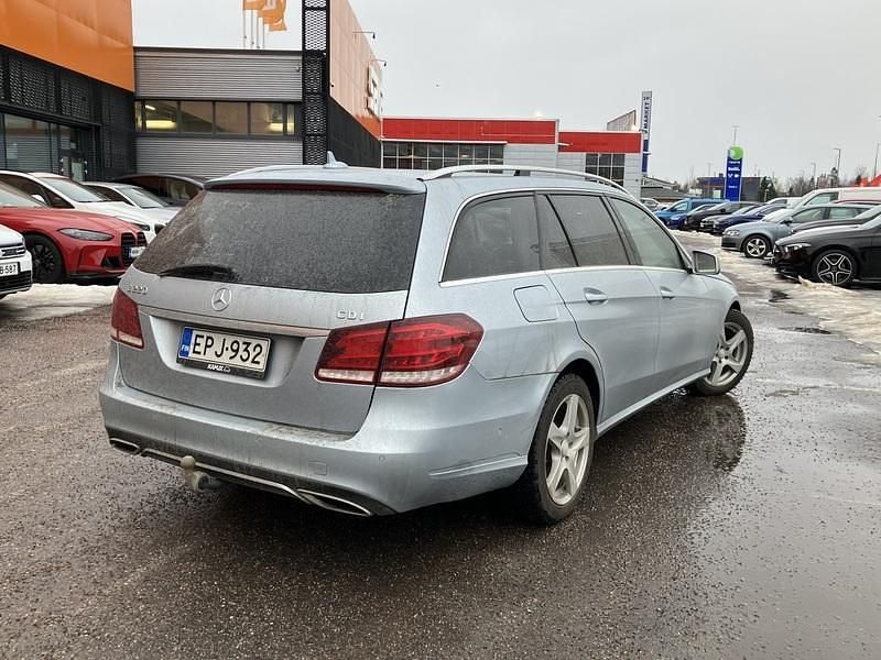 Käytetty Mercedes E220 170 HP (125 kW) 2014 Farmari