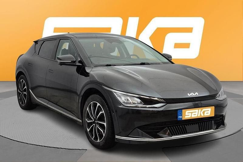 Käytetty Kia EV6 167 kW (228 HP) 2023 Katumaasturi