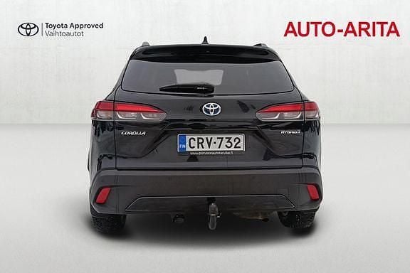 Käytetty Toyota Corolla Cross Edition 138 HP (101 kW) 2024 Musta Katumaasturi