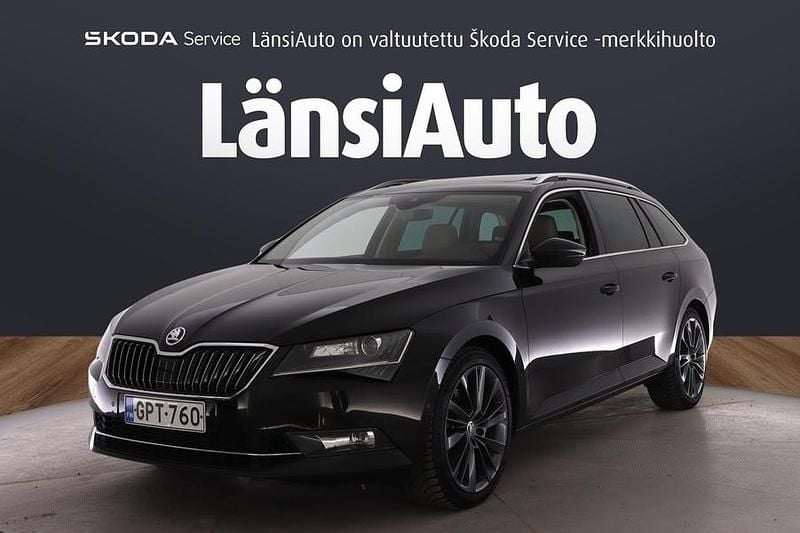 Käytetty Skoda Superb Business Line 280 HP (205 kW) 2017 Musta Farmari