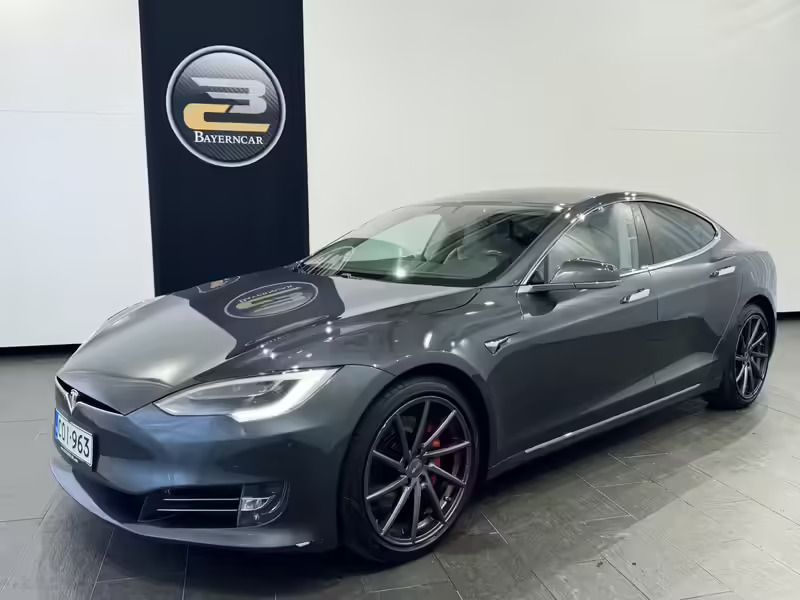 Harmaa Käytetty 2017 Tesla Model S Viistoperä | 23 700 € (Hieman kallis) - Kuva 1/4