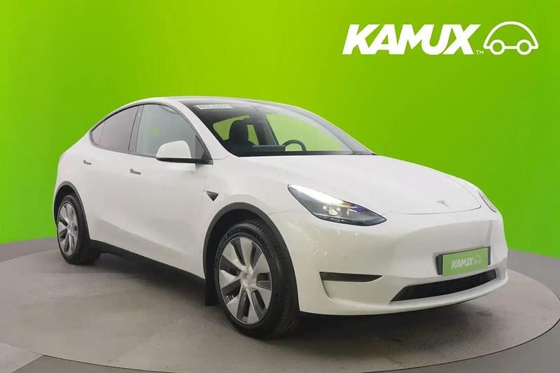 Valkoinen Käytetty 2022 Tesla Model Y Katumaasturi | 34 870 € (Perustarjous) - Kuva 1/4