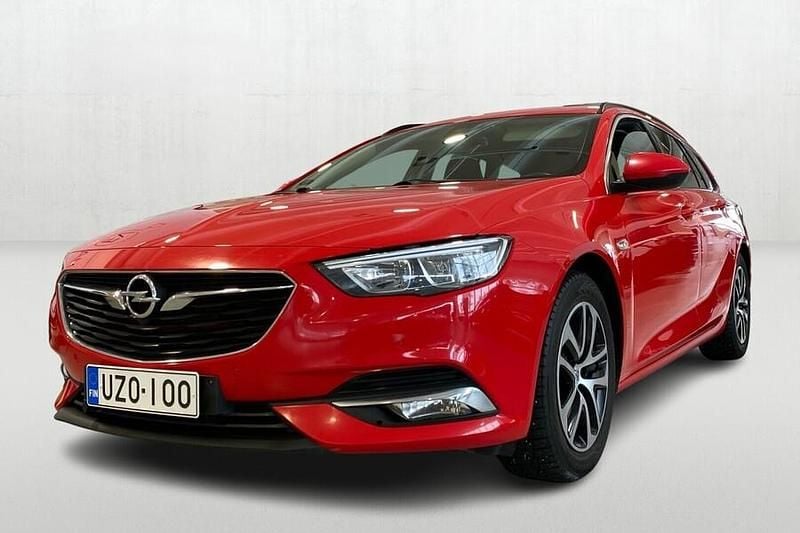 Käytetty Opel Insignia Enjoy 165 HP (121 kW) 2017 Punainen Farmari