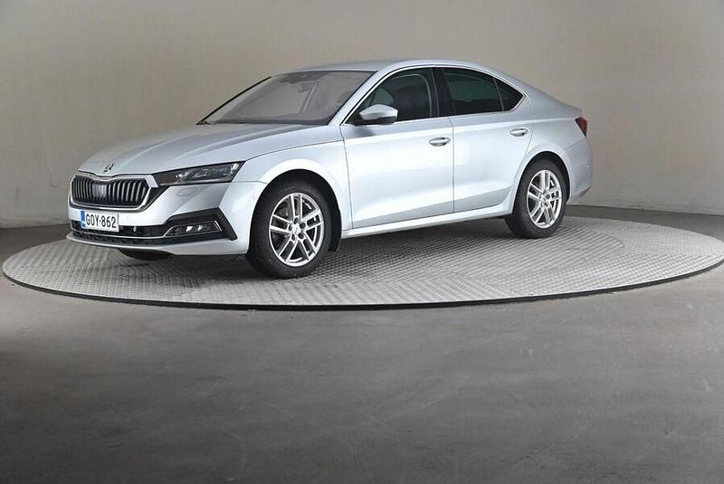 Käytetty 2021 Skoda Octavia Style Sedan | 25 900 € (Perustarjous) - Kuva 1/4