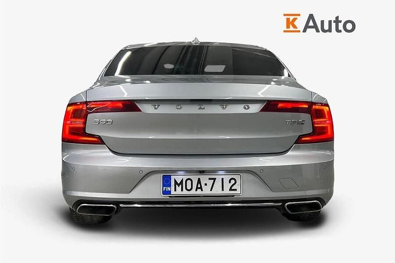Käytetty Volvo S90 Inscription 320 HP (235 kW) 2018 Harmaa Sedan