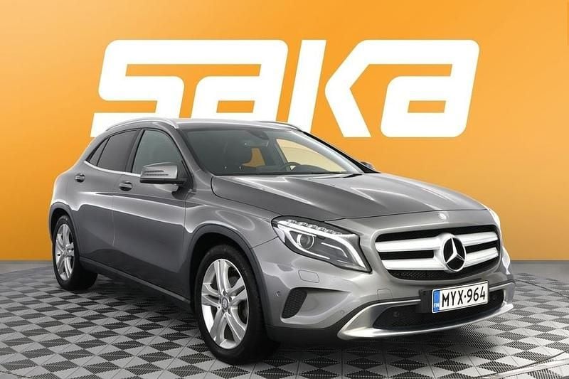 Käytetty Mercedes GLA180 Business 122 HP (89 kW) 2017 Katumaasturi