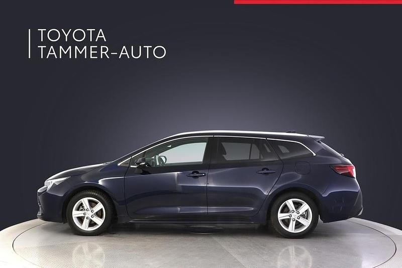 Käytetty Toyota Corolla Edition 140 HP (102 kW) 2023 Sininen Farmari