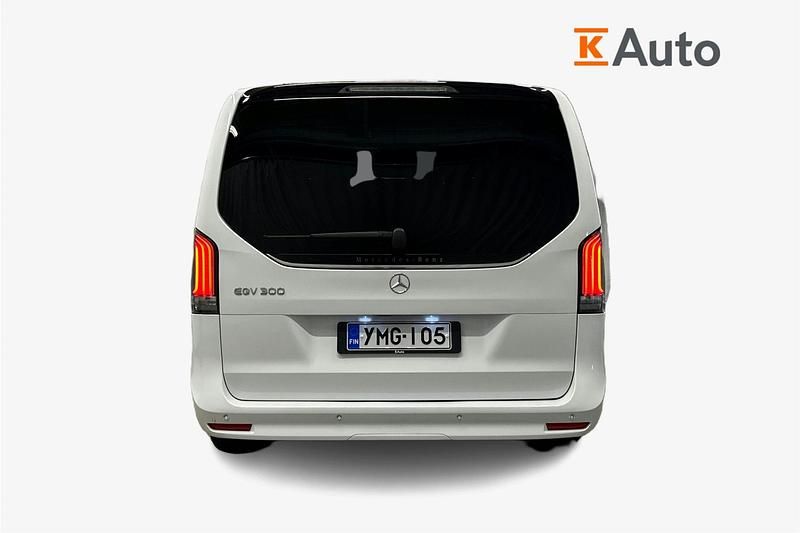 Käytetty Mercedes EQV300 150 kW (204 HP) 2024 Valkoinen Tila-auto