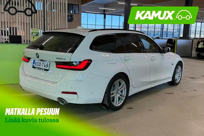 Käytetty BMW 330e 184 HP (135 kW) 2023 Valkoinen Farmari