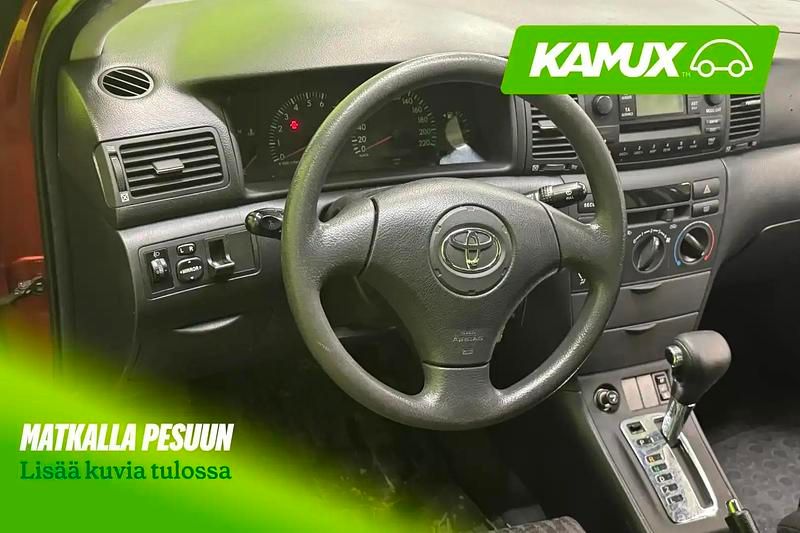 Käytetty Toyota Corolla Terra 110 HP (80 kW) 2002 Punainen Sedan