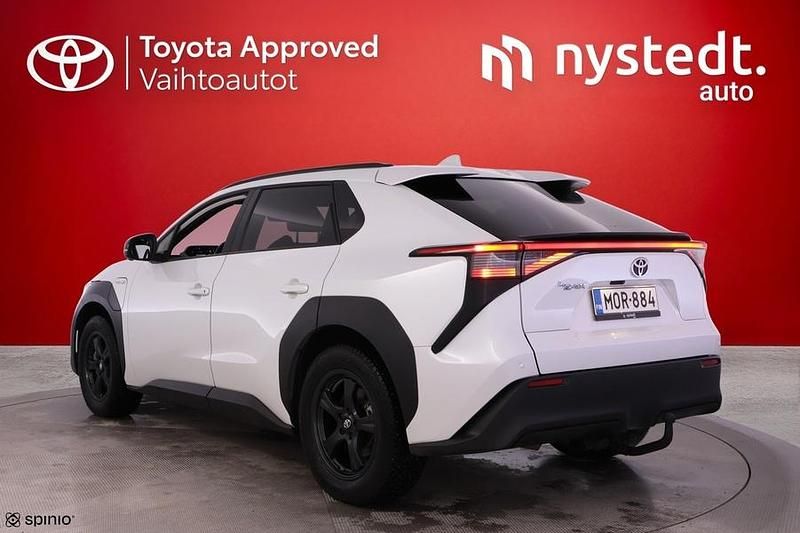 Käytetty Toyota bZ4X Style 2022 Katumaasturi