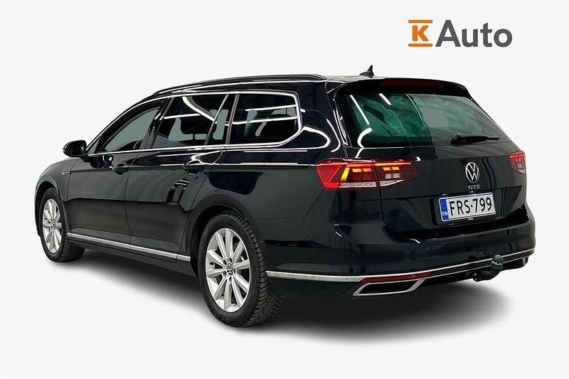 Käytetty VW Passat GTE 218 HP (160 kW) 2021 Musta Farmari