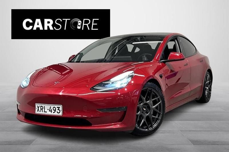Käytetty 2019 Tesla Model 3 Sedan | 23 490 € (Perustarjous) - Kuva 1/3