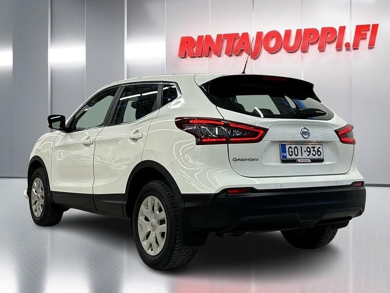 Käytetty Nissan Qashqai Visia 140 HP (102 kW) 2020 Katumaasturi