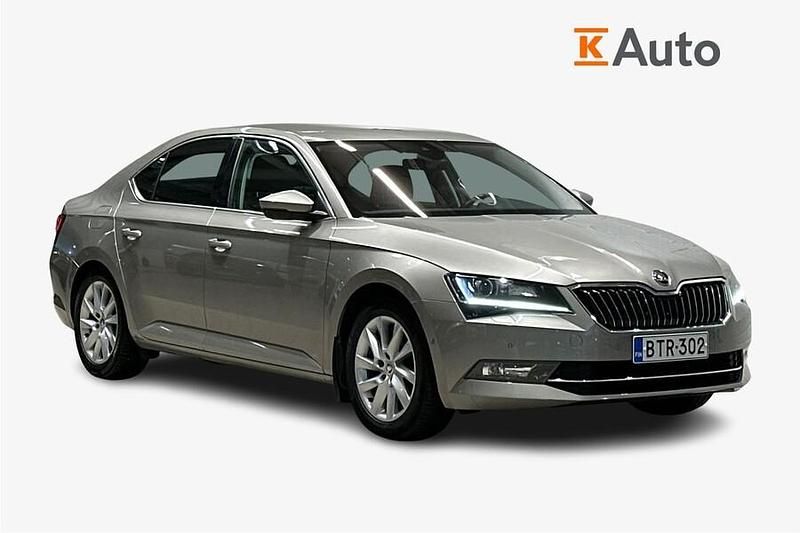 Ruskea Käytetty 2016 Skoda Superb Style Sedan | 22 990 € (Perustarjous) - Kuva 1/4