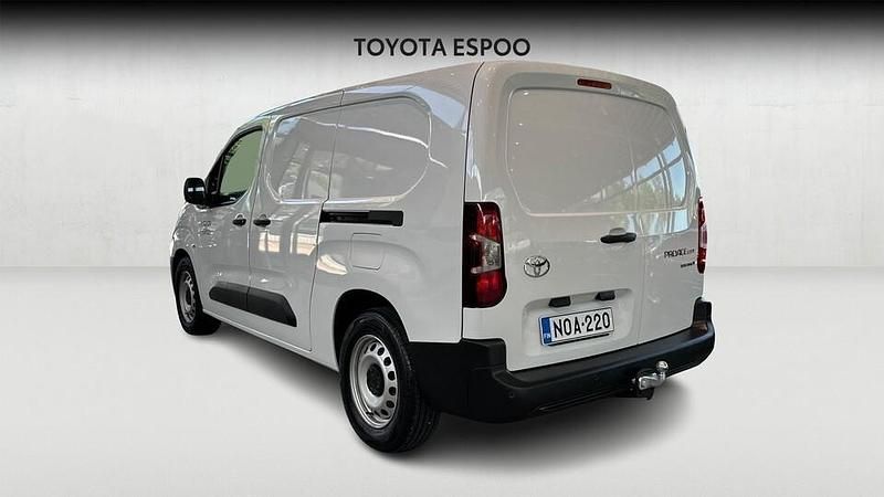Uusi Toyota Proace City City 100 kW (136 HP) 2025 Tila-auto