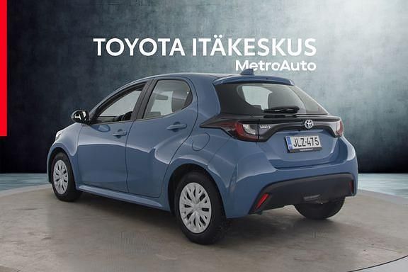 Käytetty Toyota Yaris Active 125 HP (91 kW) 2021 Sininen Viistoperä