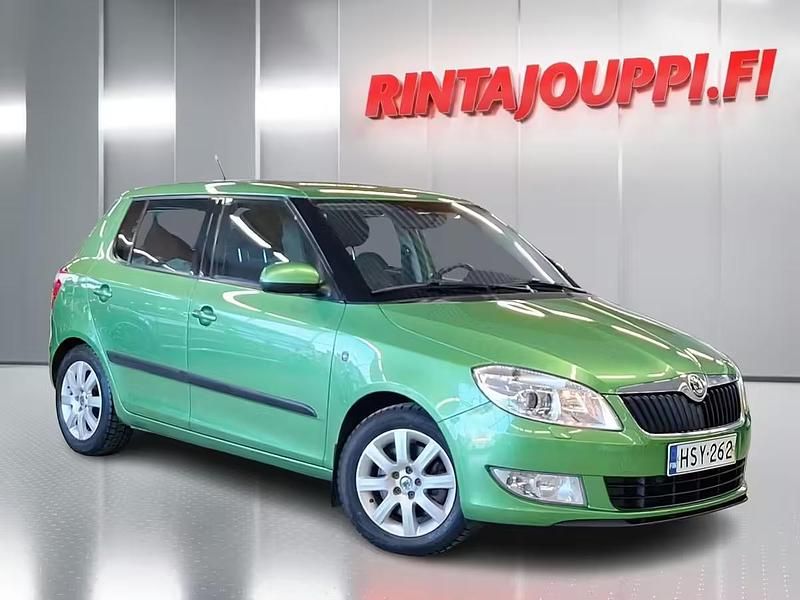 Vihreä Käytetty 2010 Skoda Fabia Active Viistoperä | 4 200 € (Kallis) - Kuva 1/4