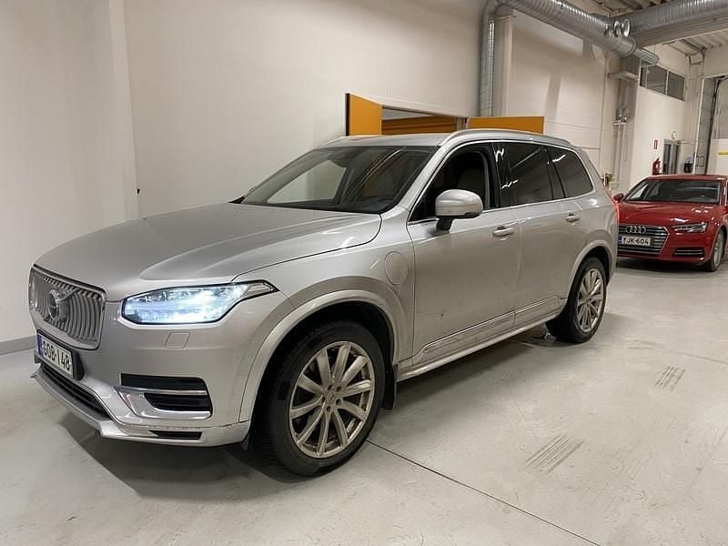 Käytetty 2021 Volvo XC90 Inscription Katumaasturi | 31 900 € (Supertarjous) - Kuva 1/4