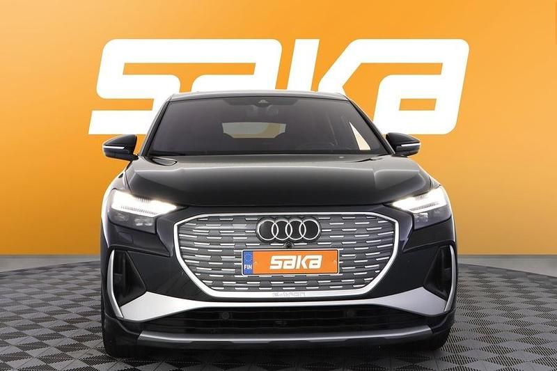 Käytetty Audi Q4 Sportback e-tron S-Line 150 kW (204 HP) 2022 Katumaasturi