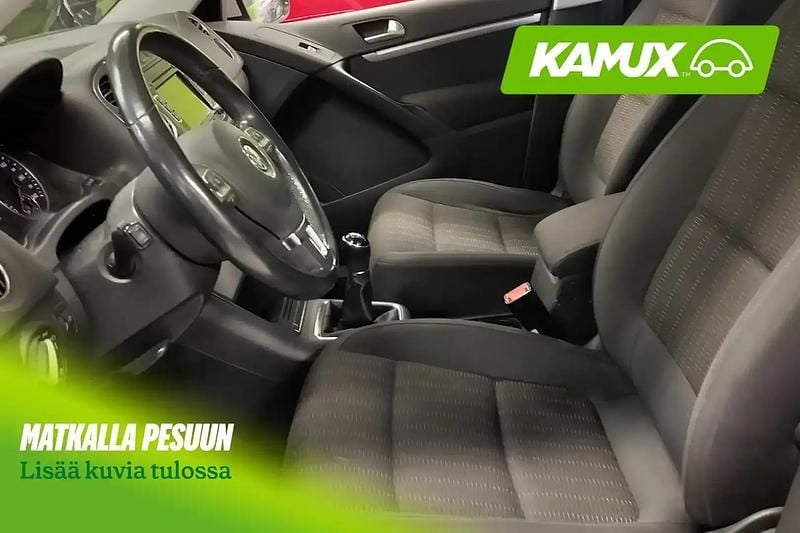Käytetty VW Tiguan Sportline 179 HP (131 kW) 2012 Valkoinen Katumaasturi