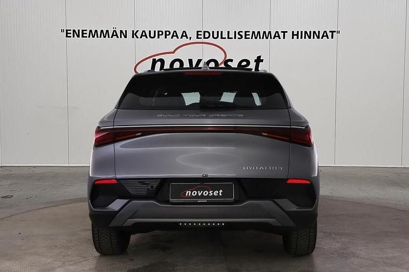 Käytetty BYD Atto 3 150 kW (204 HP) 2023 Harmaa Katumaasturi