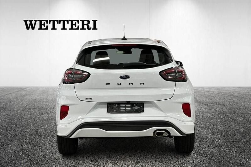 Käytetty Ford Puma ST-Line 125 HP (91 kW) 2023 Valkoinen Katumaasturi