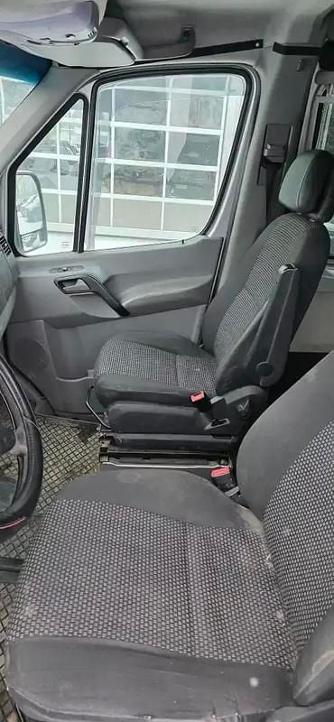 Käytetty Mercedes Sprinter 184 HP (135 kW) 2009 Harmaa Van