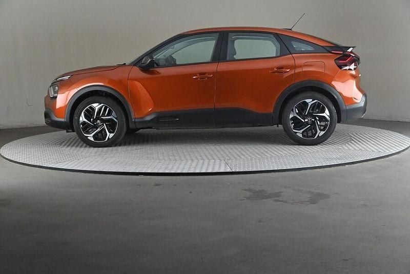 Käytetty Citroën C4 Feel 131 HP (96 kW) 2021 Viistoperä