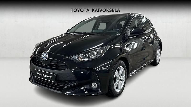 Käytetty 2023 Toyota Yaris Hybrid Active Viistoperä | 21 890 € (Perustarjous) - Kuva 1/4