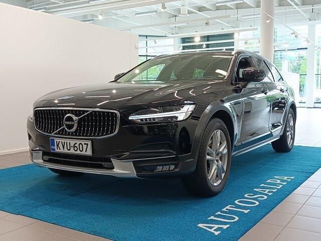 Musta Käytetty 2019 Volvo V90 CC Plus Farmari | 38 900 € (Hieman kallis) - Kuva 1/4