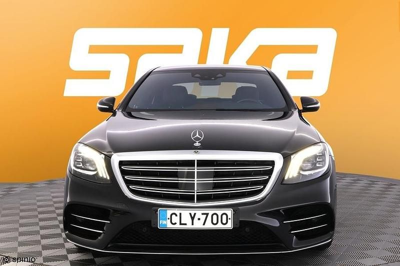 Käytetty Mercedes S560 AMG 367 HP (269 kW) 2019 Sedan