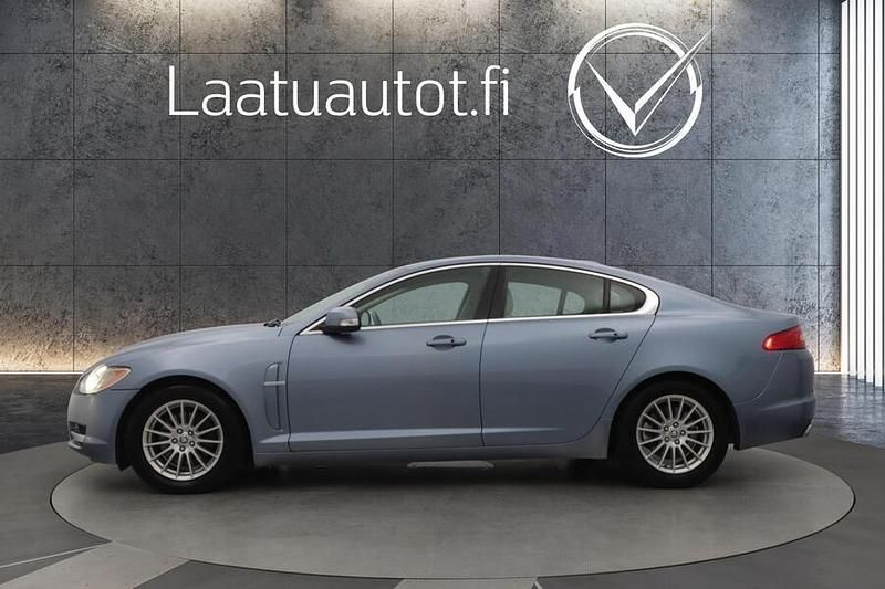 Käytetty Jaguar XF Premium Luxury 207 HP (152 kW) 2008 Sedan