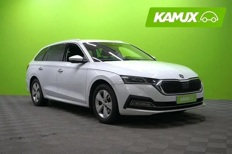 Moon white metallic Käytetty 2020 Skoda Octavia Style Farmari | 19 690 € (Perustarjous) - Kuva 1/4