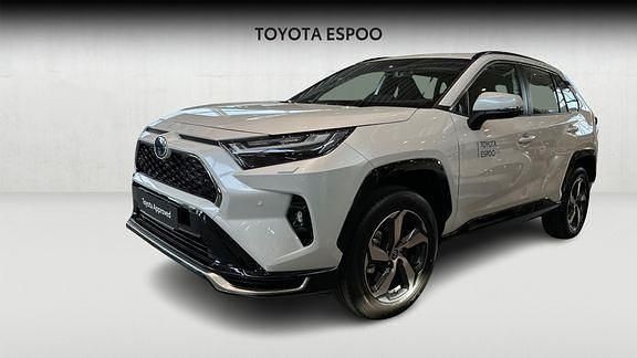 Valkoinen Uusi 2025 Toyota RAV4 Active Katumaasturi | 55 900 € (Hieman kallis) - Kuva 1/4