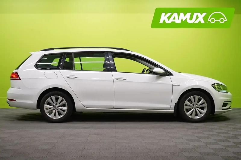 Käytetty VW Golf VII 110 HP (80 kW) 2018 Valkoinen Farmari