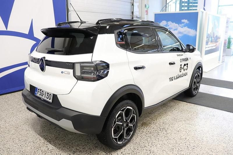 Uusi Citroën e-C3 83 kW (113 HP) 2025 Musta Viistoperä