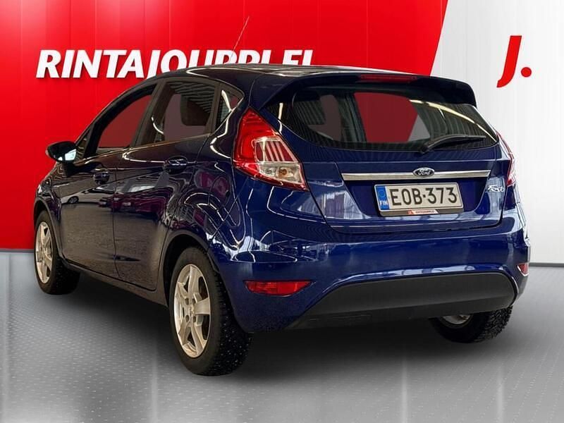 Käytetty Ford Fiesta 80 HP (58 kW) 2017 Sininen Viistoperä