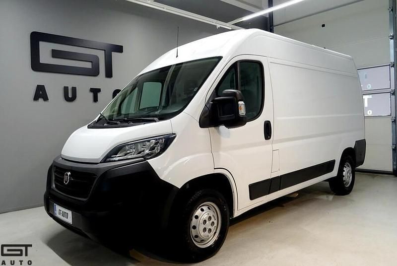 Käytetty Fiat Ducato 120 HP (88 kW) 2020 Van